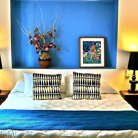 Villa Mercedes Petit Hotel-Adults Only Пуэрто-Вальярта Экстерьер фото