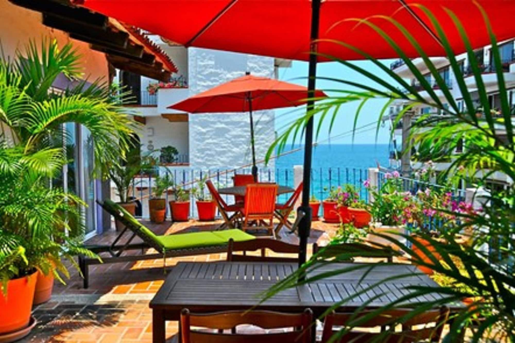 Villa Mercedes Petit Hotel-Adults Only Пуэрто-Вальярта Экстерьер фото