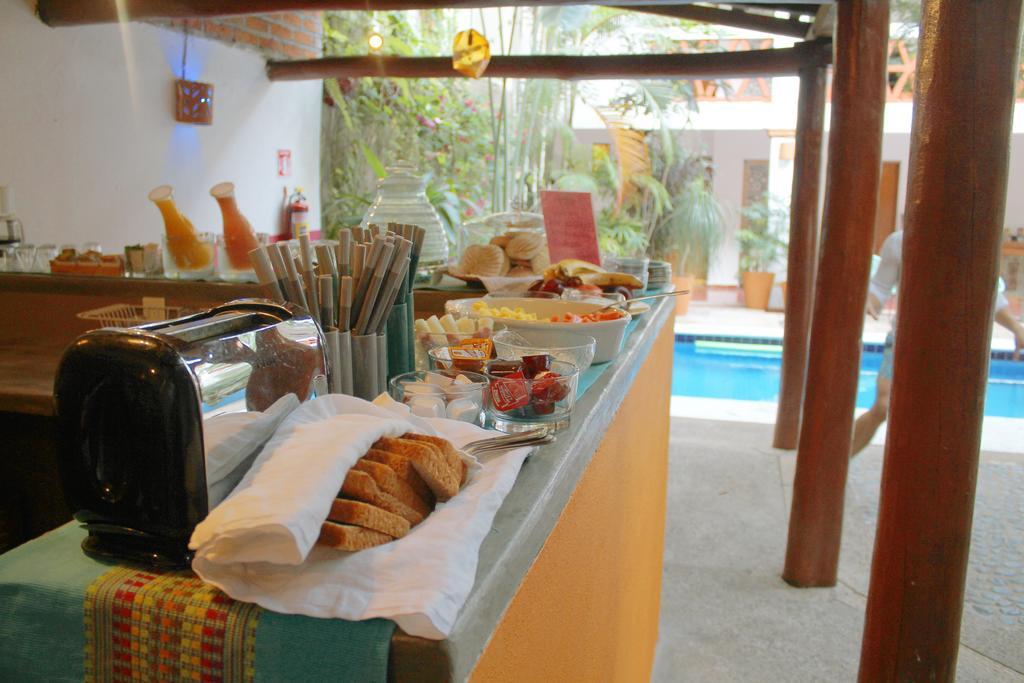 Villa Mercedes Petit Hotel-Adults Only Пуэрто-Вальярта Экстерьер фото