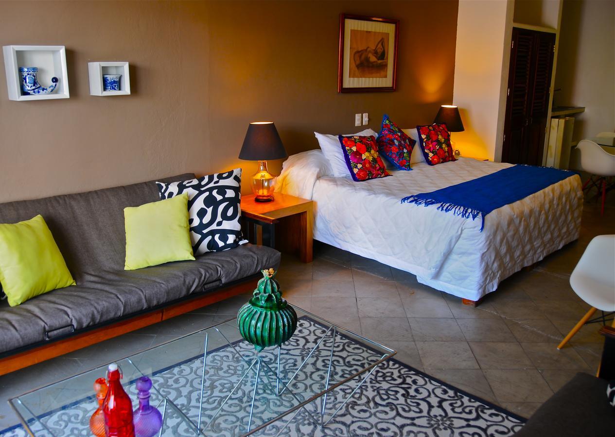 Villa Mercedes Petit Hotel-Adults Only Пуэрто-Вальярта Экстерьер фото