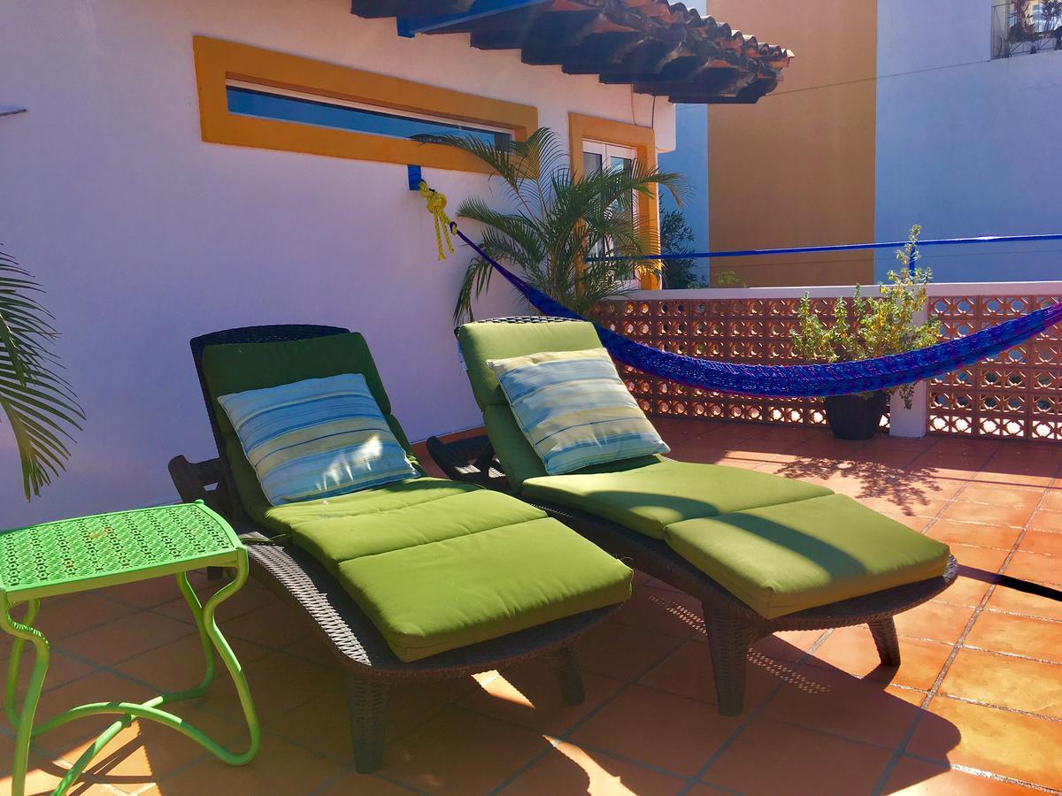 Villa Mercedes Petit Hotel-Adults Only Пуэрто-Вальярта Экстерьер фото
